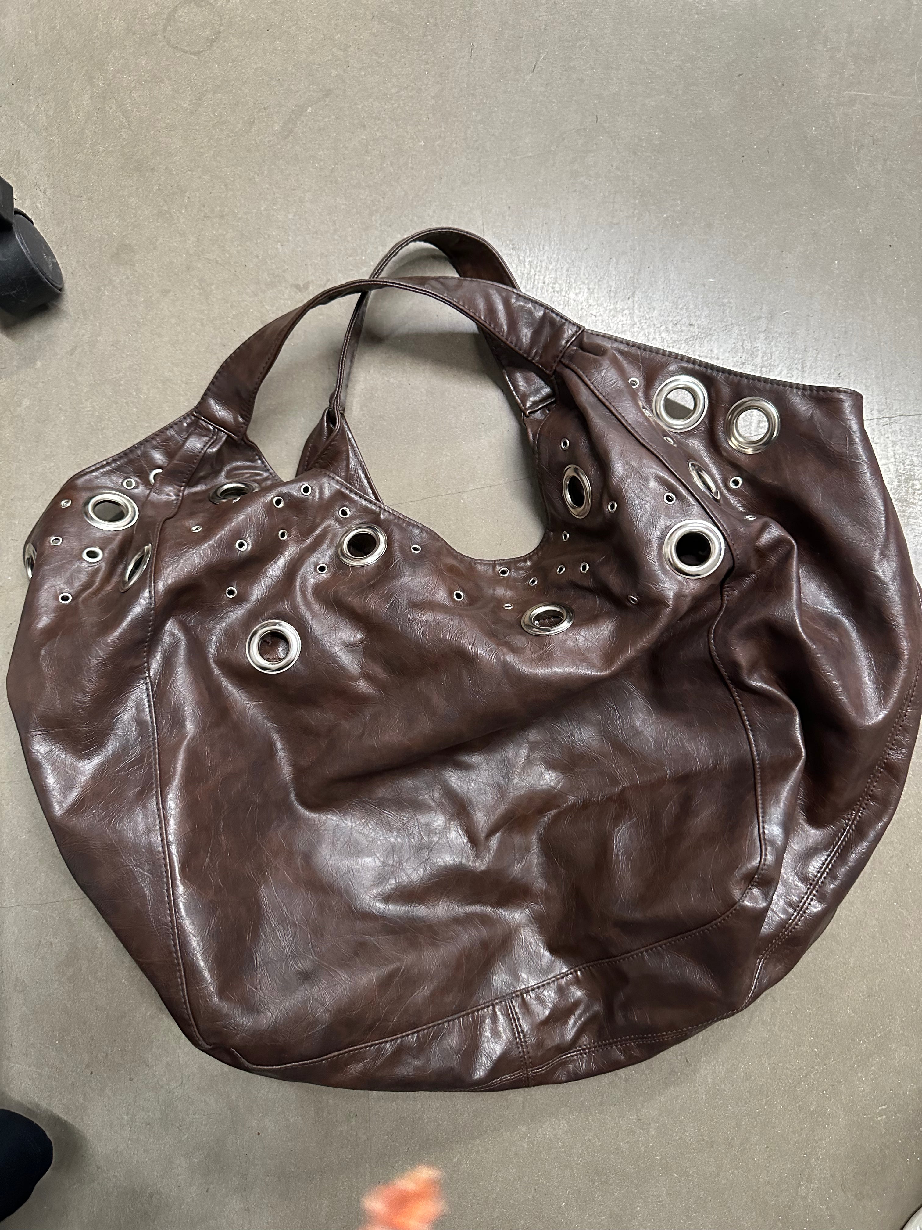 Encrucifijado brown bag