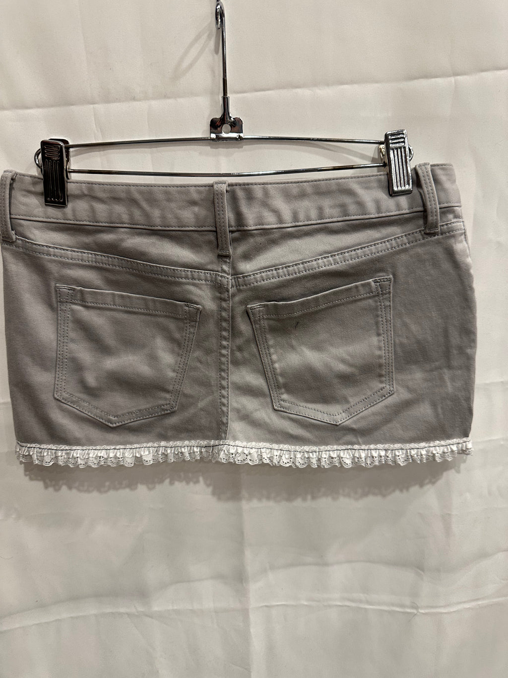 Banana Republic grey miniskirt