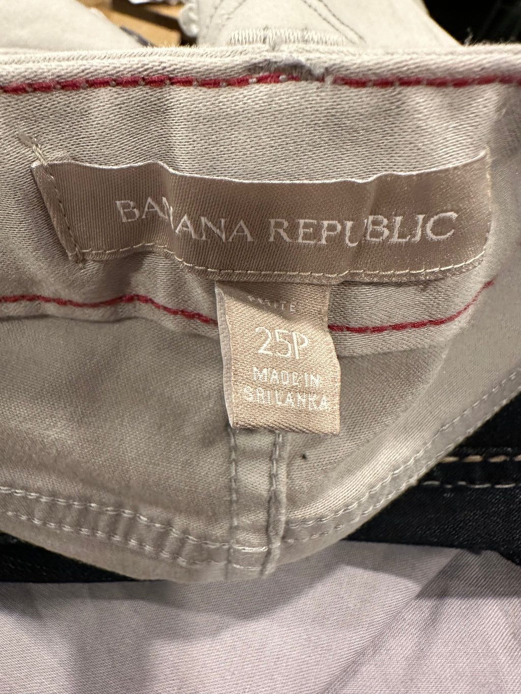 Banana Republic grey miniskirt