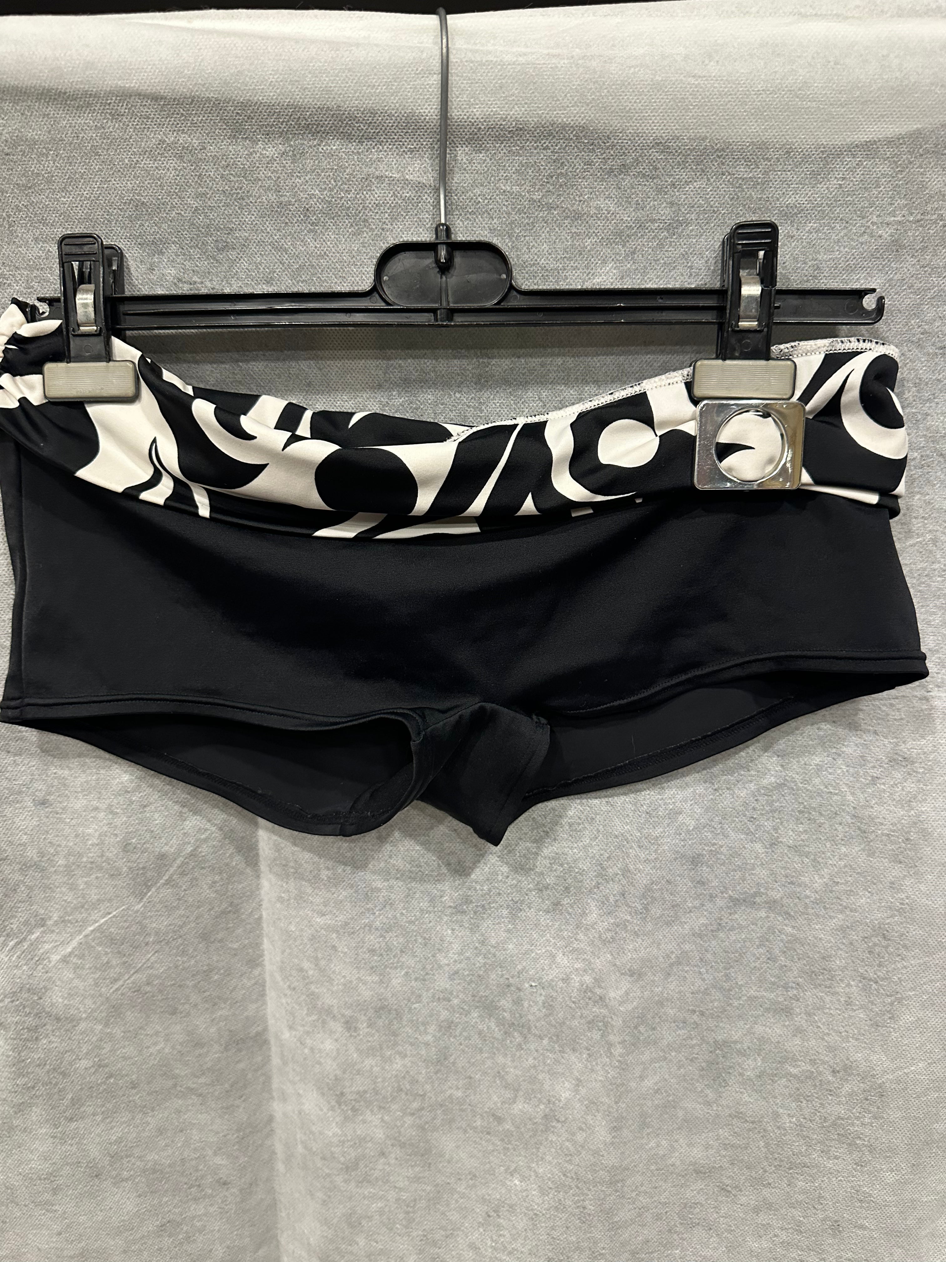Mini buckle shorts