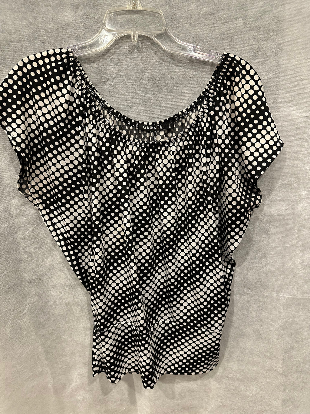 Polka dot drape top