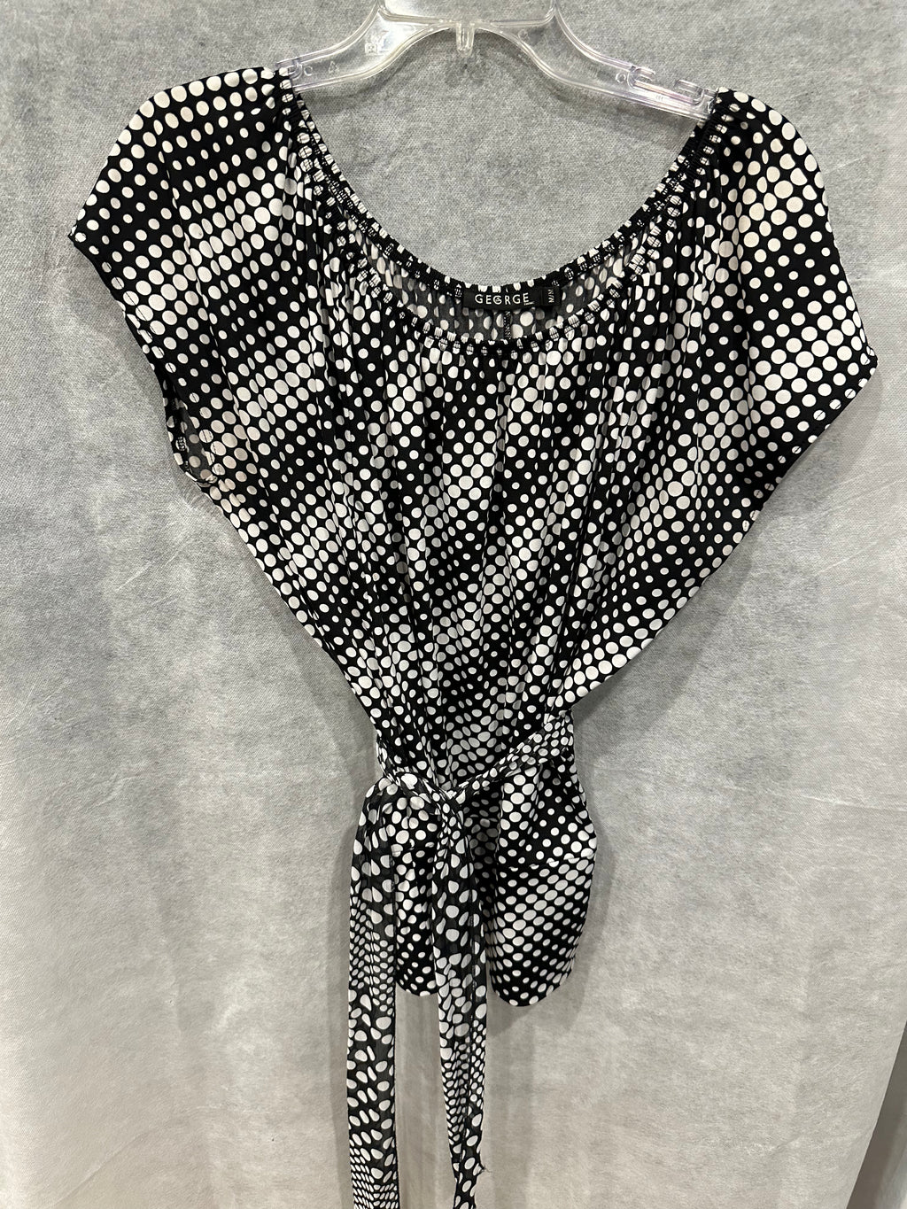 Polka dot drape top