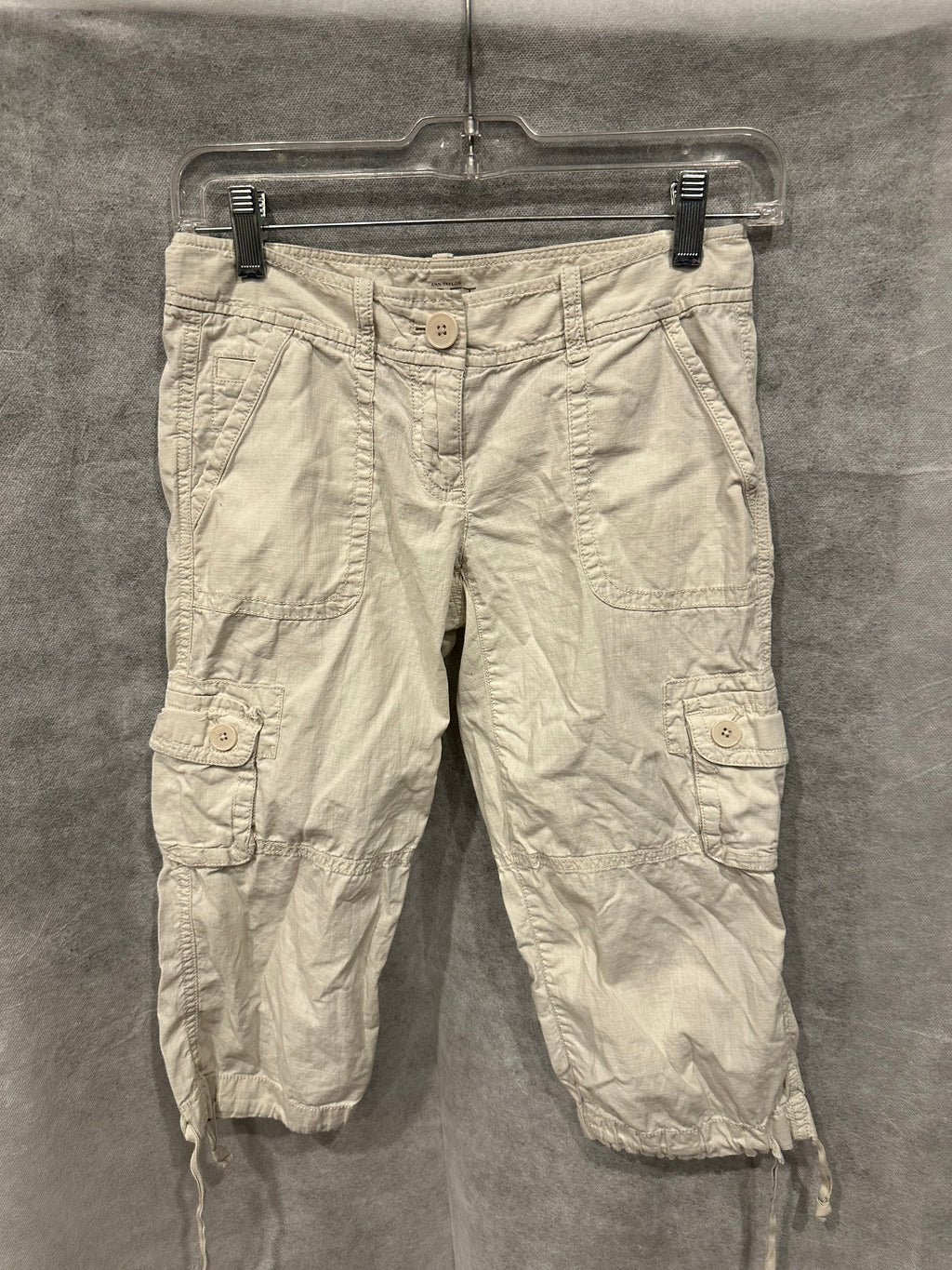 Loft cream capris