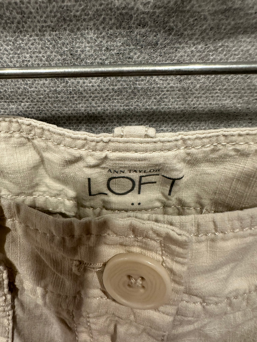 Loft cream capris