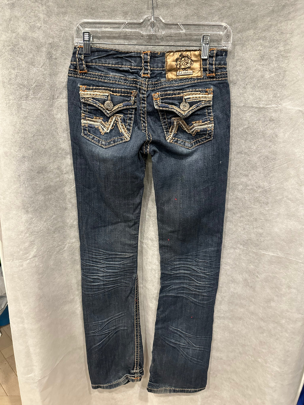 LA IDOL jeans