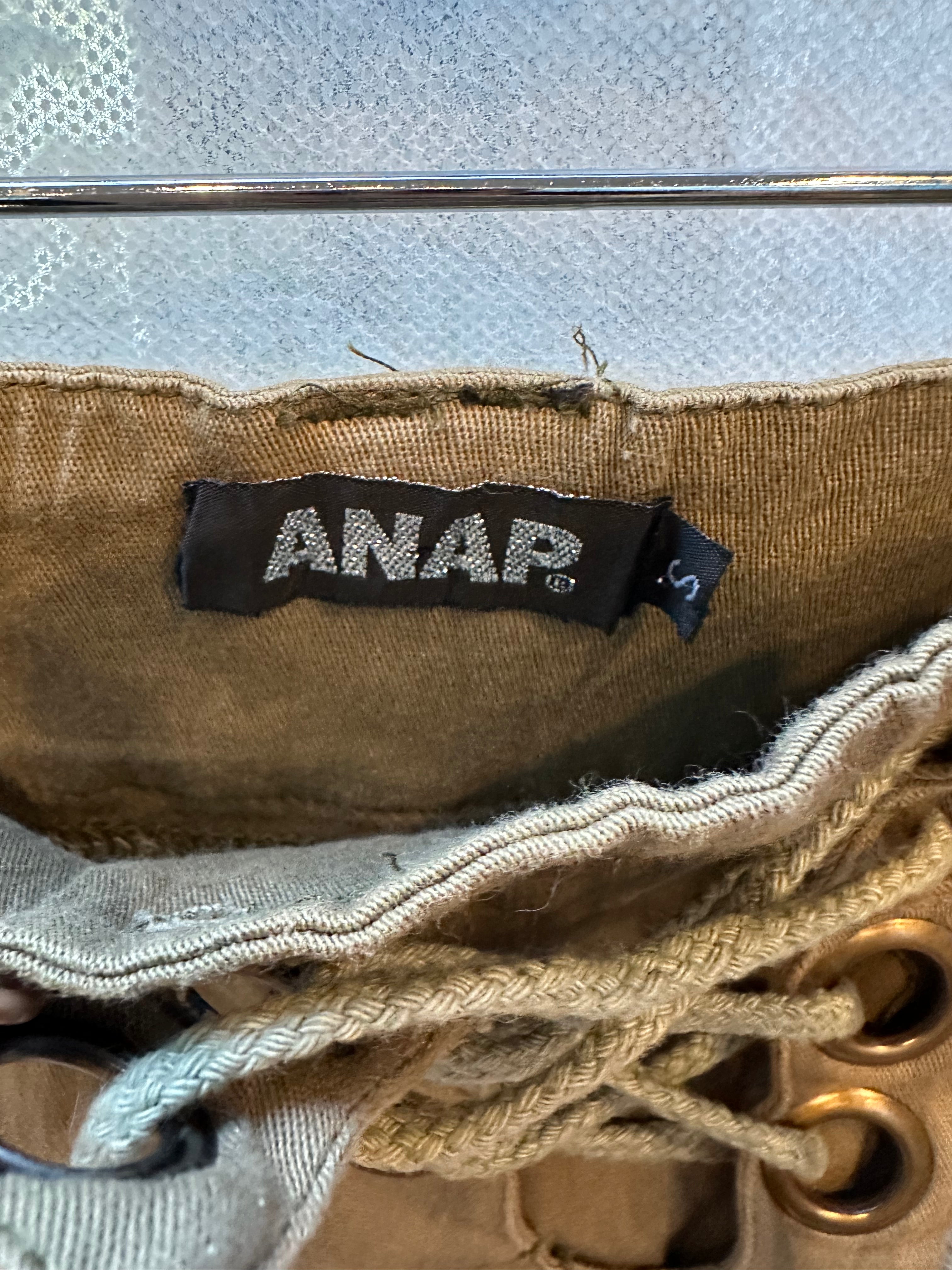 ANAP lace up shorts