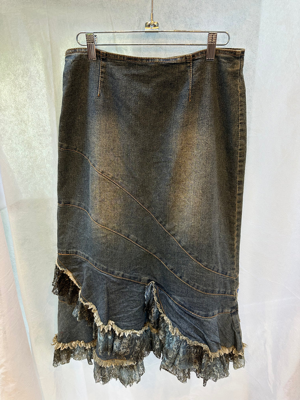 Denim skirt