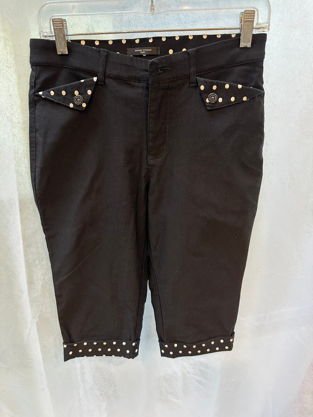 Polka dot capris