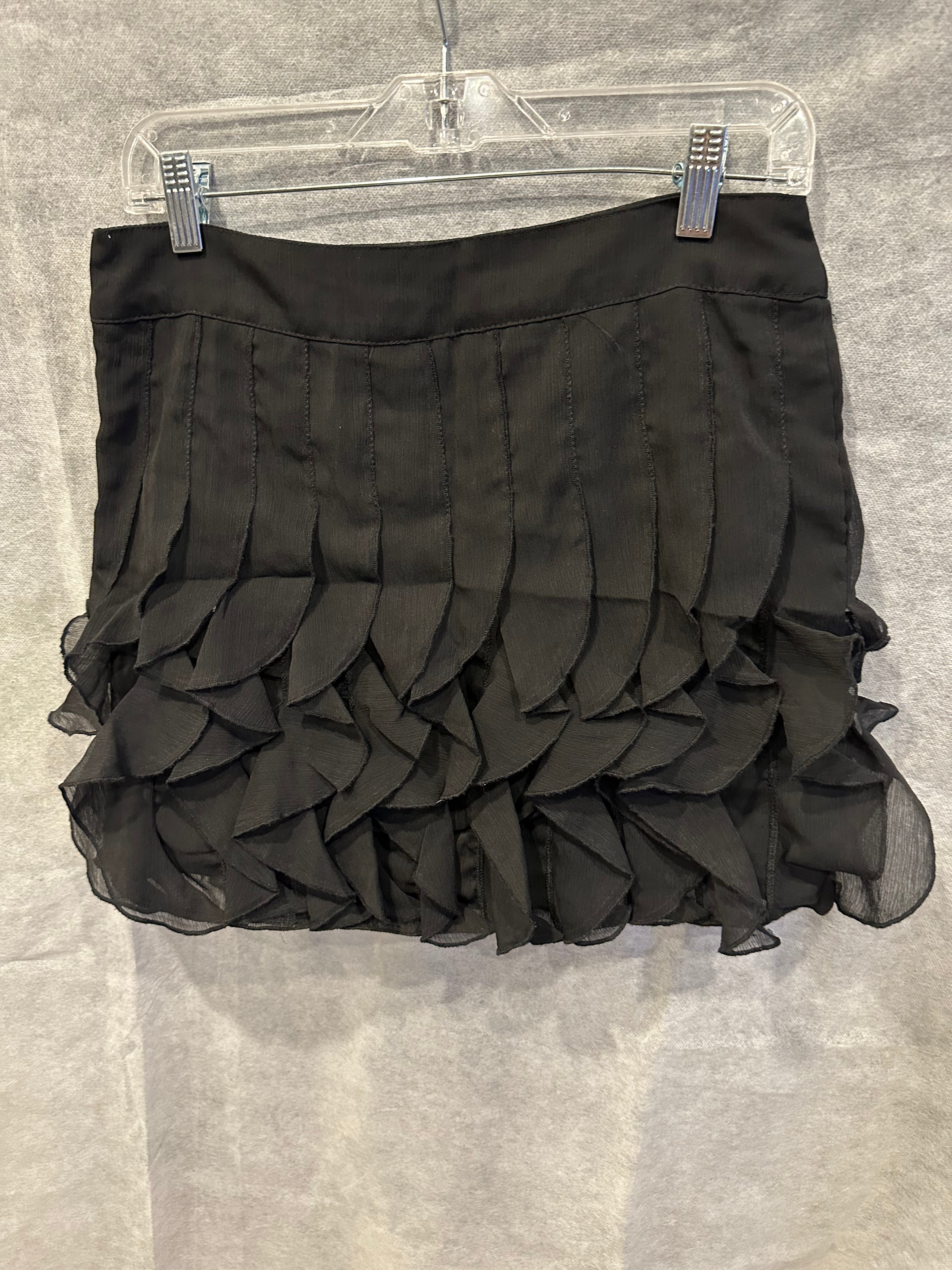 Atmosphere ruffle skirt