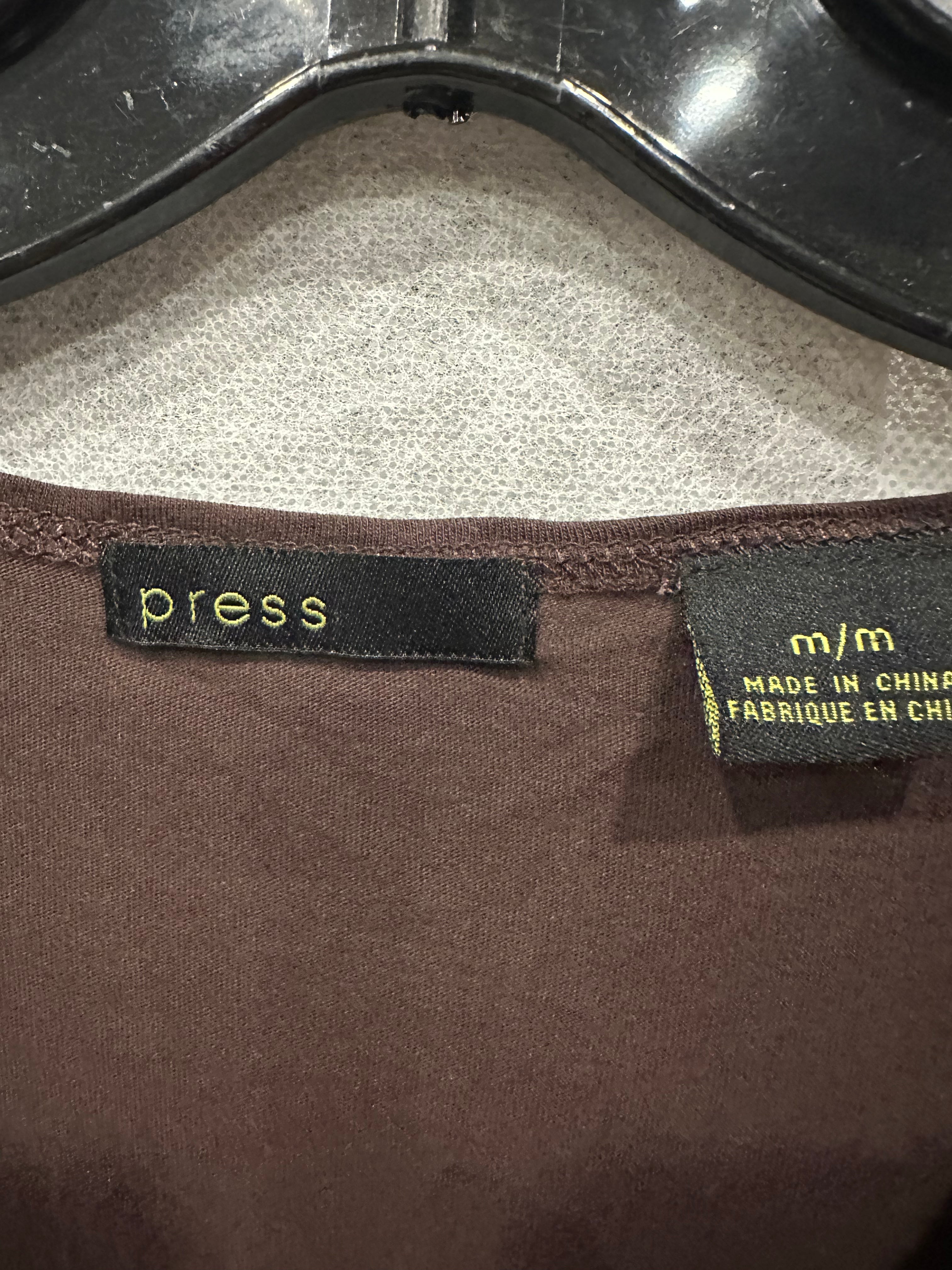 Press drape longsleeve