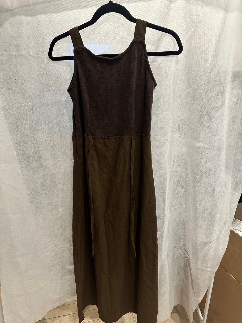 Girl club brown dress